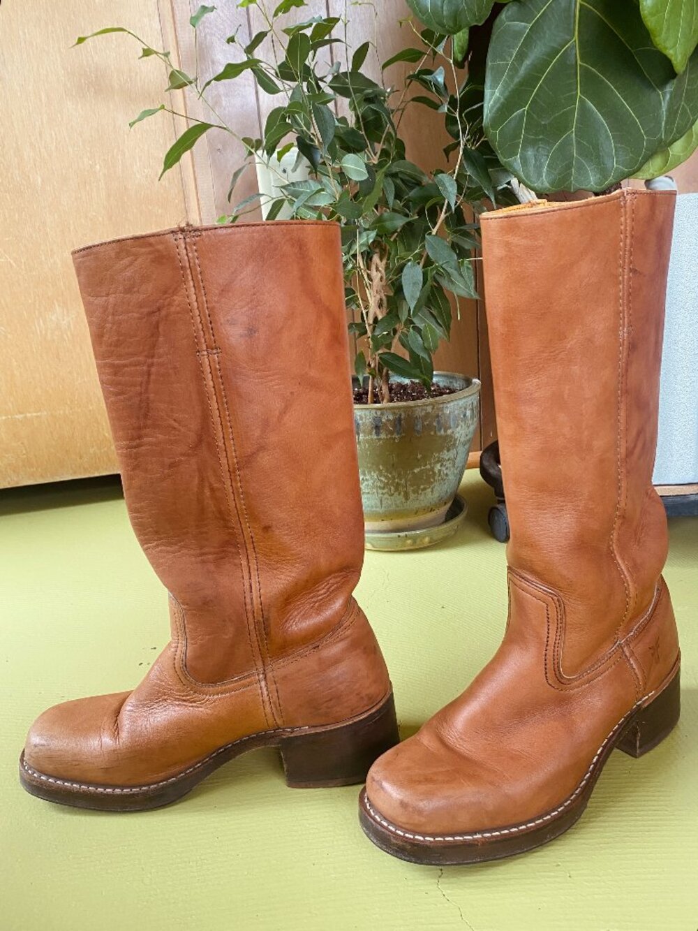 Frye Campus Boot - Picture 2 of 4